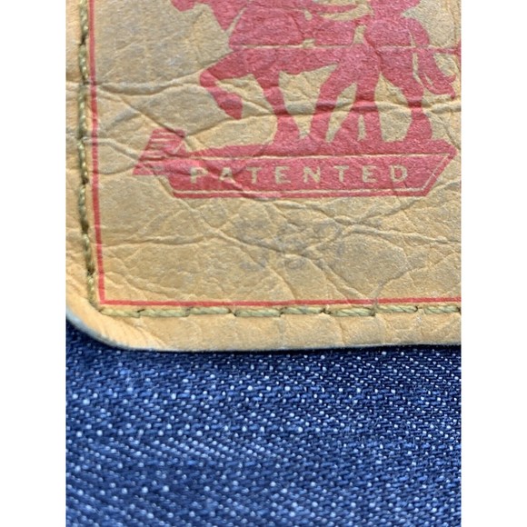 Levi's Strauss 569 Denim Jeans Men's Size 38 X 32 Blue 100% Cotton Well Loved - Picture 13 of 16